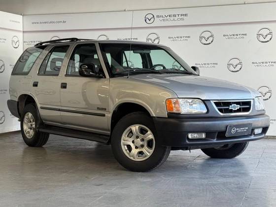 CHEVROLET BLAZER 2.2 EFI DLX 4X2 8V GASOLINA 4P MANUAL CHEVROLET BLAZER 2.2 EFI DLX 4X2 8V GASOLINA 4P MANUAL